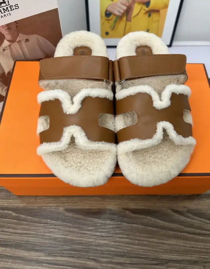 hype Hermes Slippers