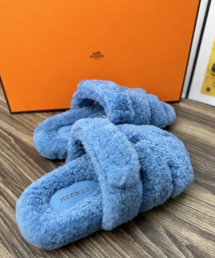 hype Hermes Slippers