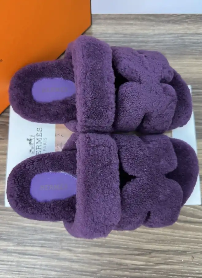 hype Hermes Slippers