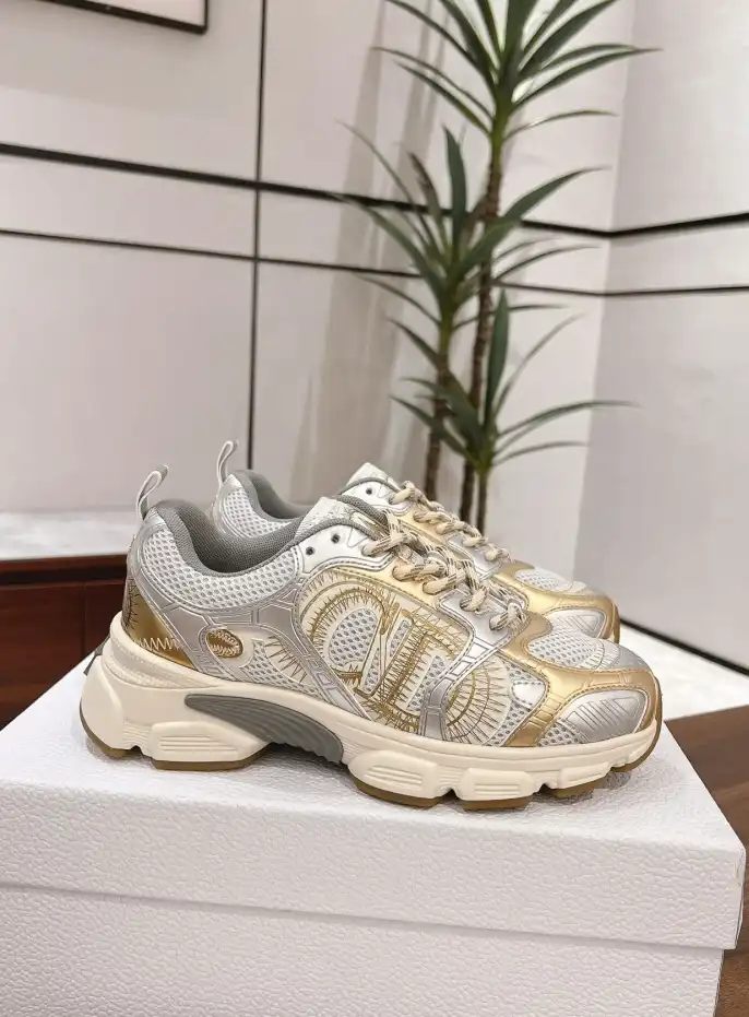 hype Christian Dior Sneakers