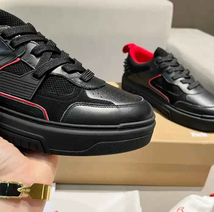 hype Christian Louboutin Sneakers