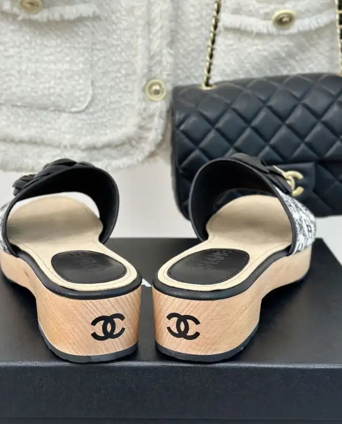 hype Chanel Slippers