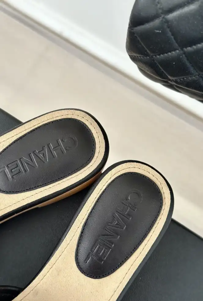 hype Chanel Slippers