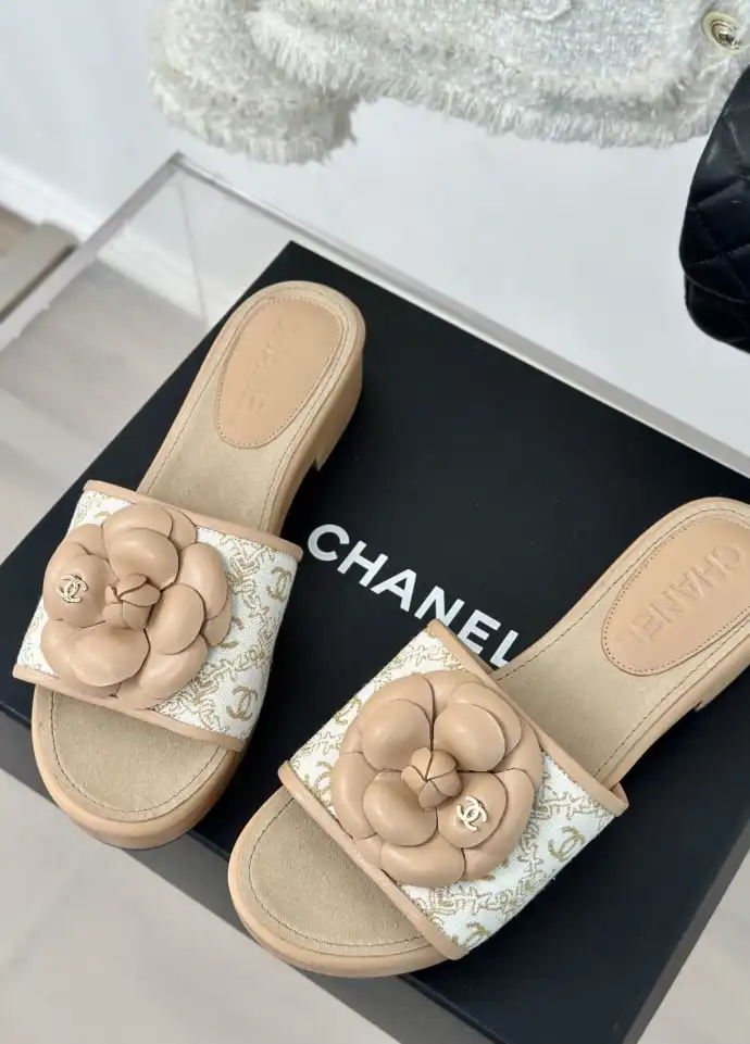 hype Chanel Slippers