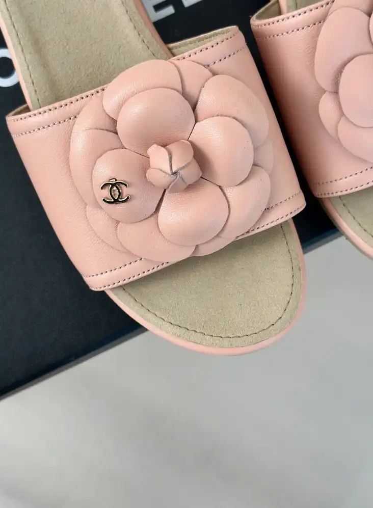 hype Chanel Slippers