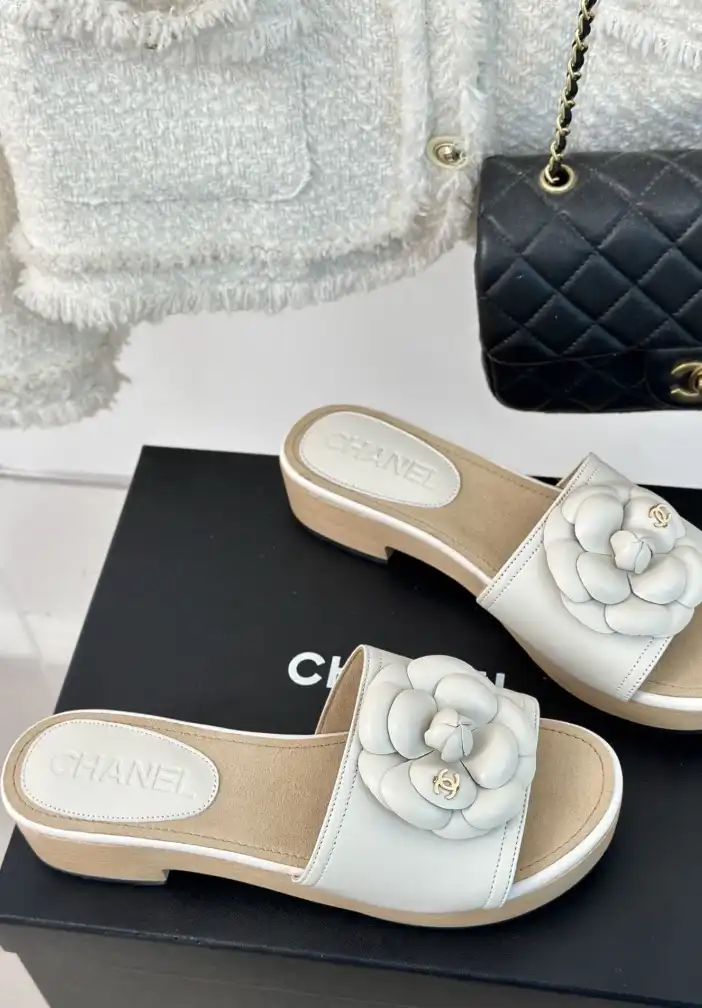 hype Chanel Slippers