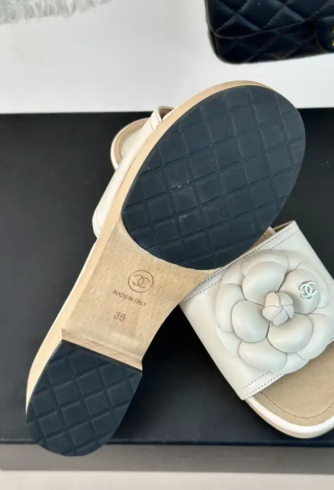 hype Chanel Slippers