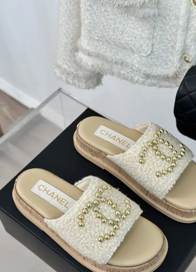 hype Chanel Slippers