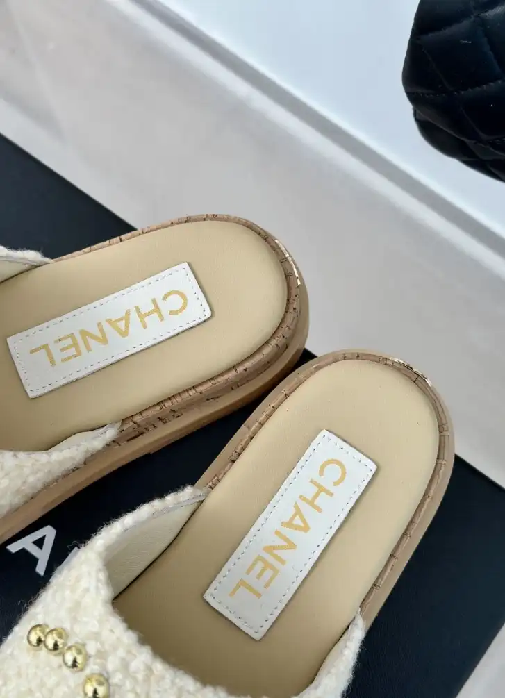 hype Chanel Slippers