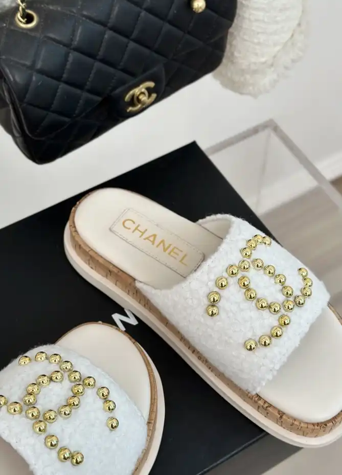 hype Chanel Slippers