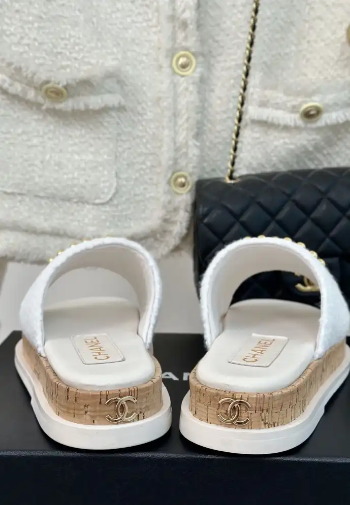 hype Chanel Slippers