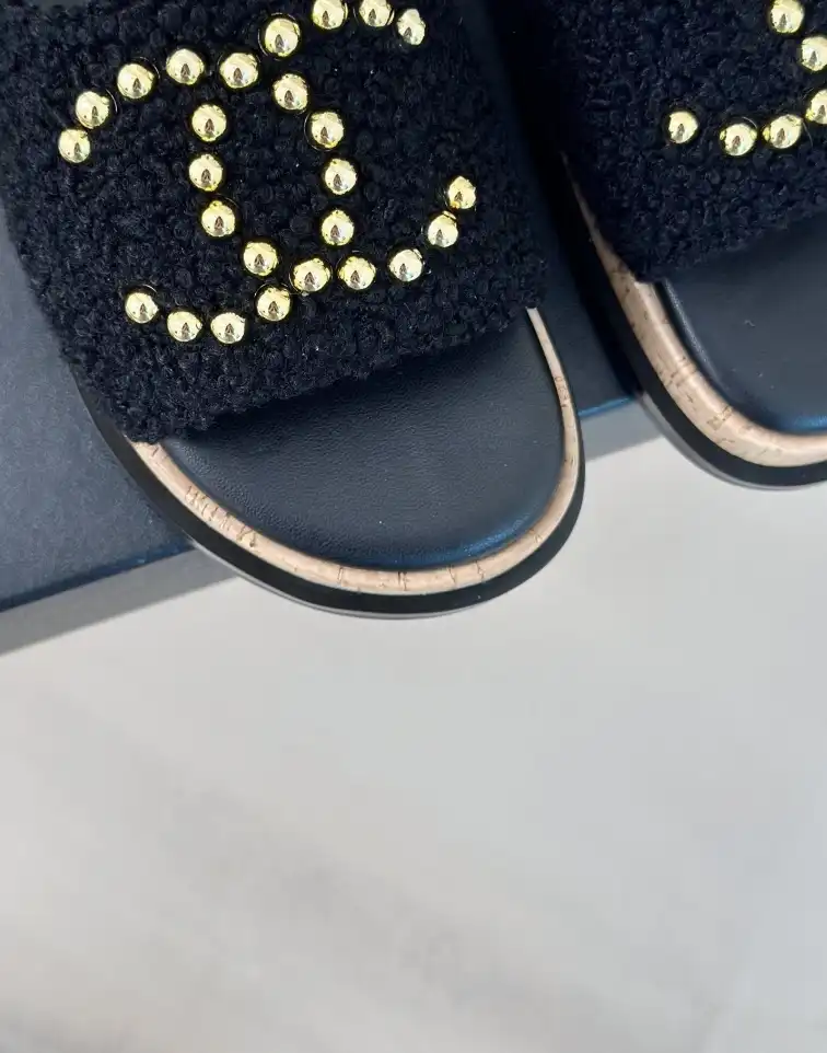 hype Chanel Slippers