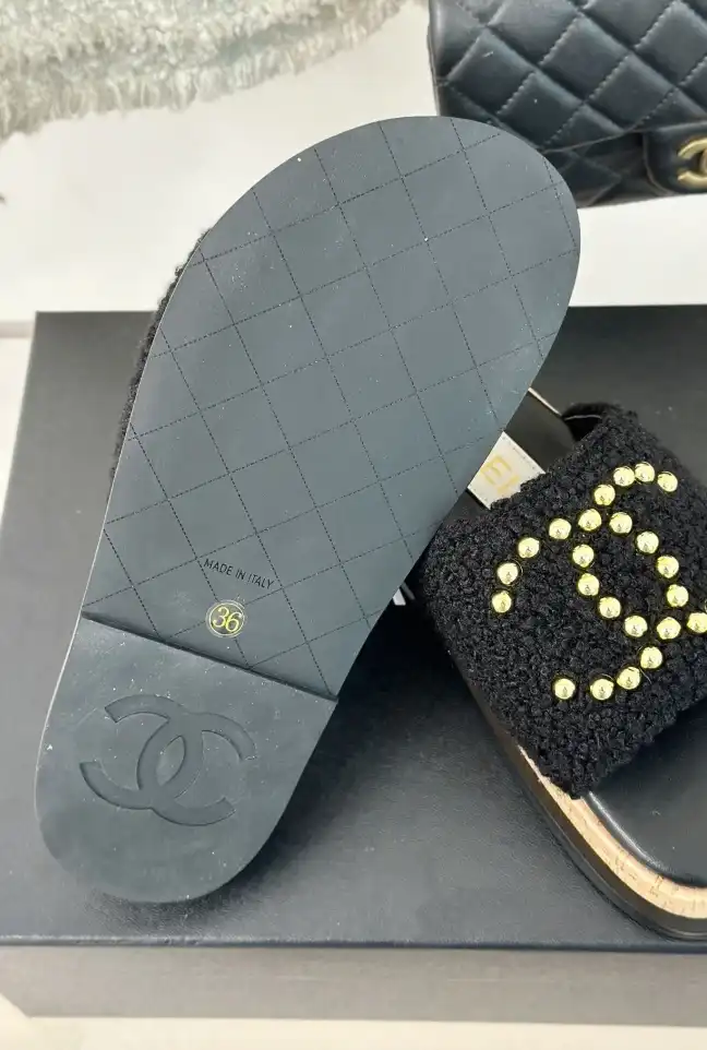 hype Chanel Slippers