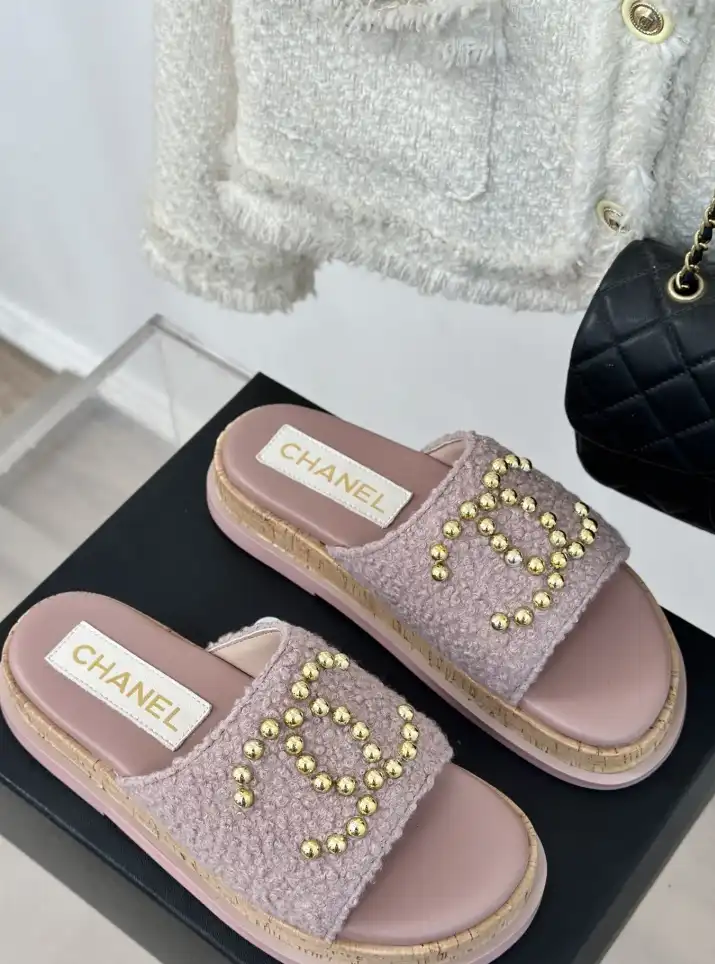 hype Chanel Slippers