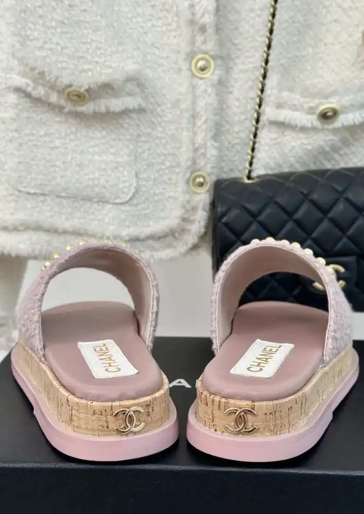 hype Chanel Slippers