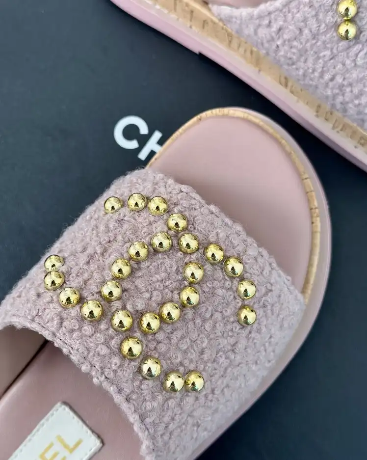 hype Chanel Slippers