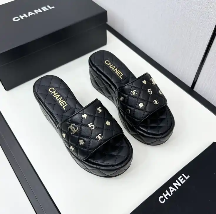 hype Chanel Slippers