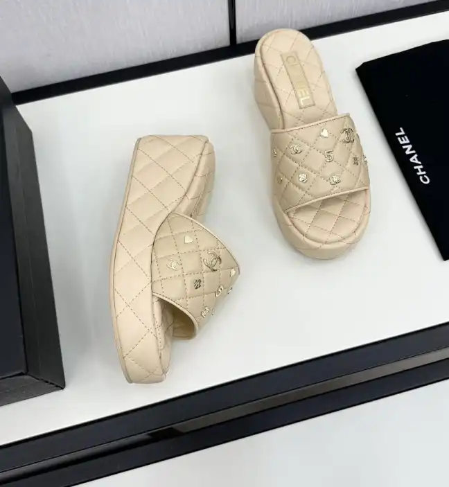 hype Chanel Slippers