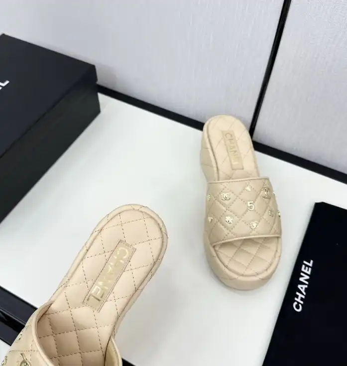 hype Chanel Slippers