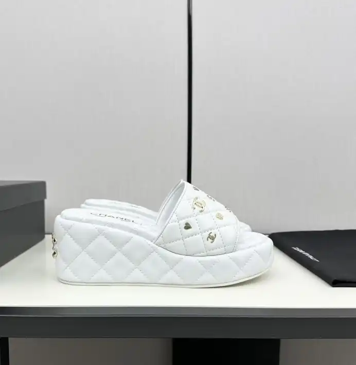 hype Chanel Slippers