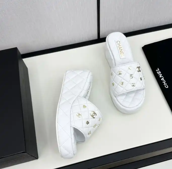 hype Chanel Slippers