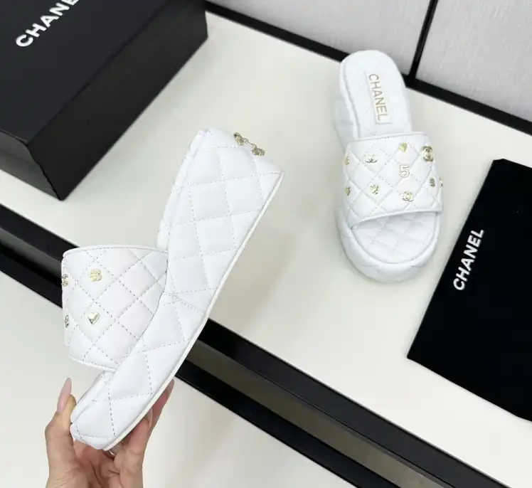 hype Chanel Slippers