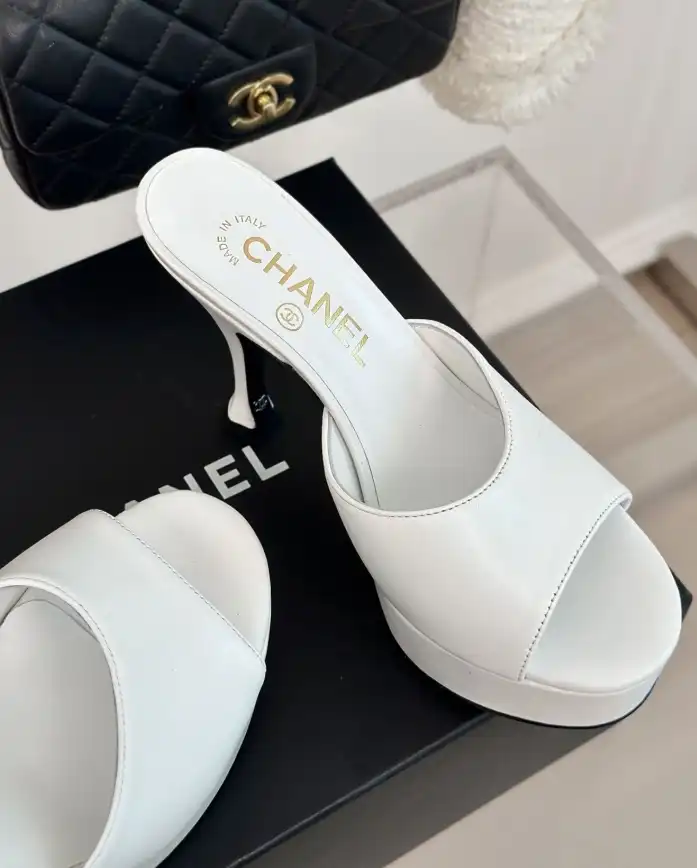 hype Chanel Slippers