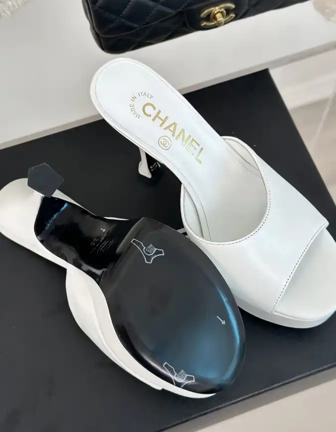 hype Chanel Slippers