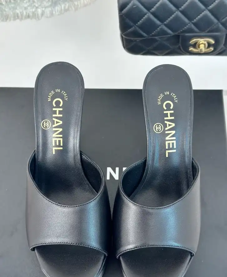 hype Chanel Slippers