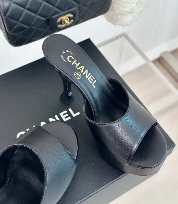 hype Chanel Slippers