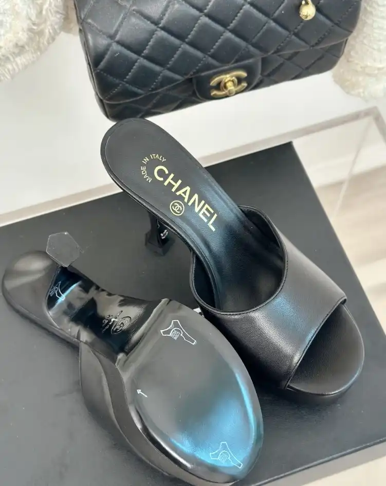 hype Chanel Slippers