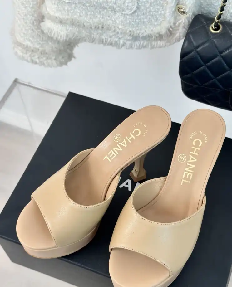 hype Chanel Slippers