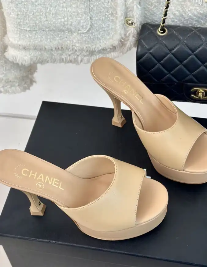 hype Chanel Slippers