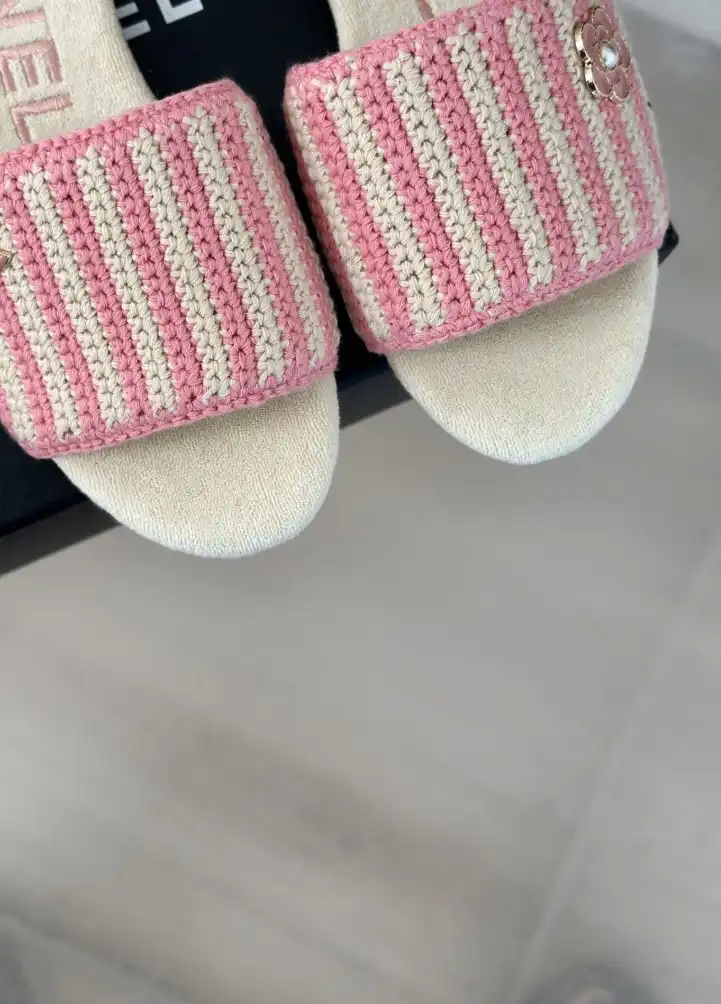 hype Chanel Slippers