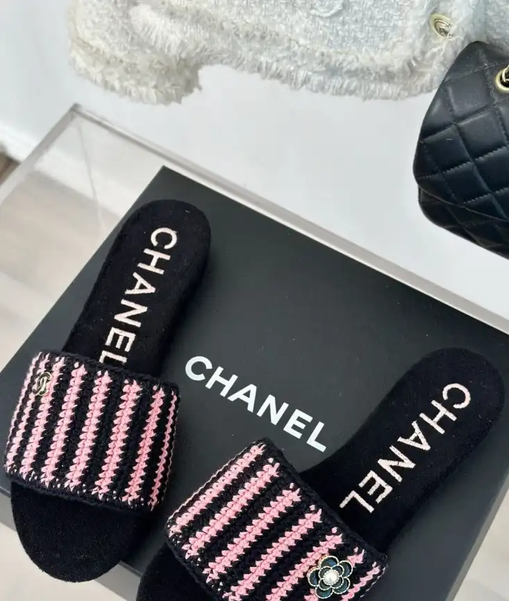 hype Chanel Slippers