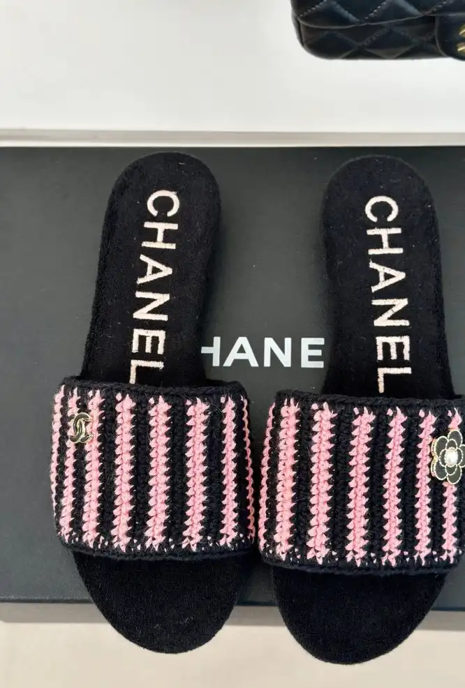 hype Chanel Slippers