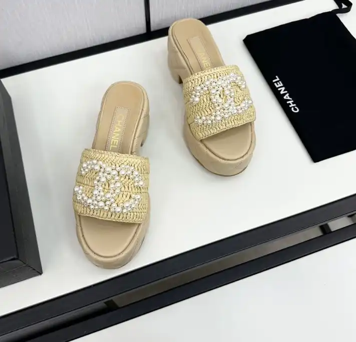 hype Chanel Slippers