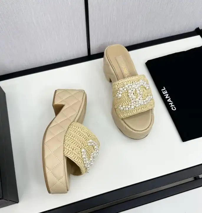 hype Chanel Slippers