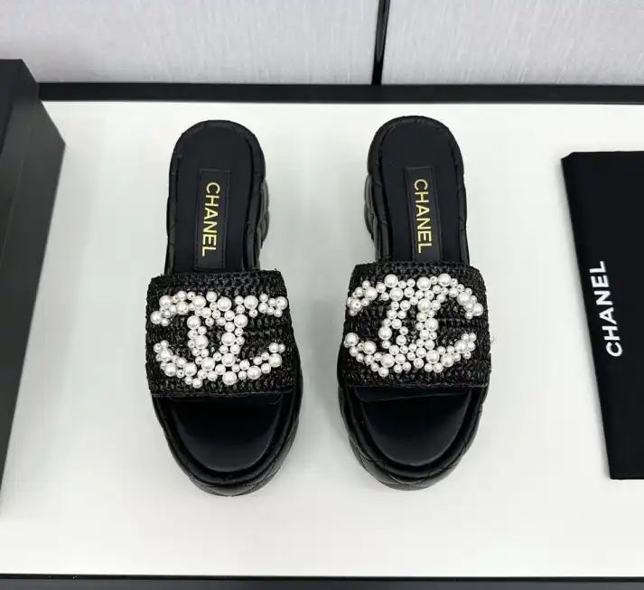 hype Chanel Slippers