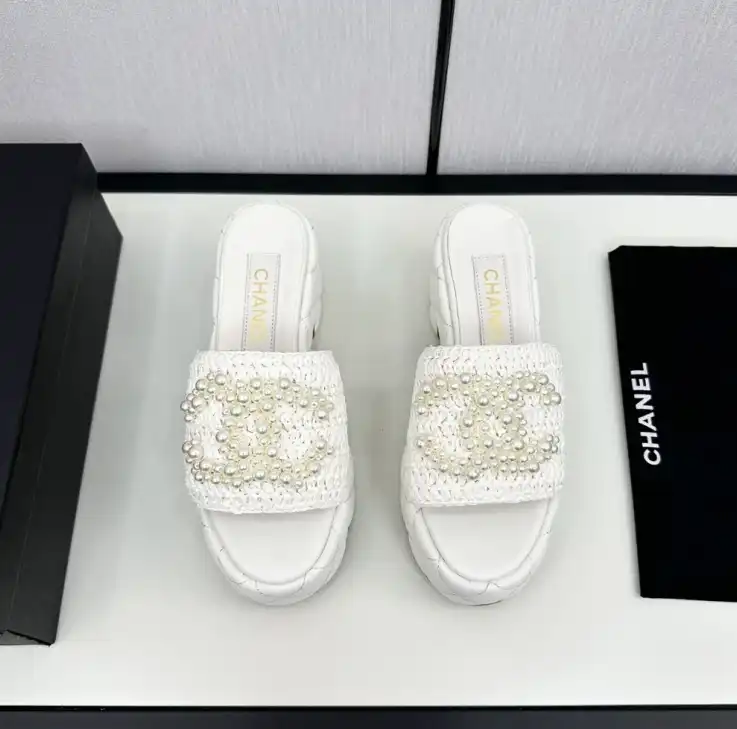 hype Chanel Slippers