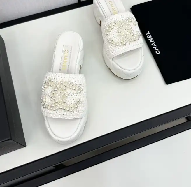 hype Chanel Slippers