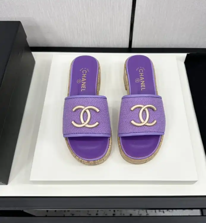 hype Chanel Slippers