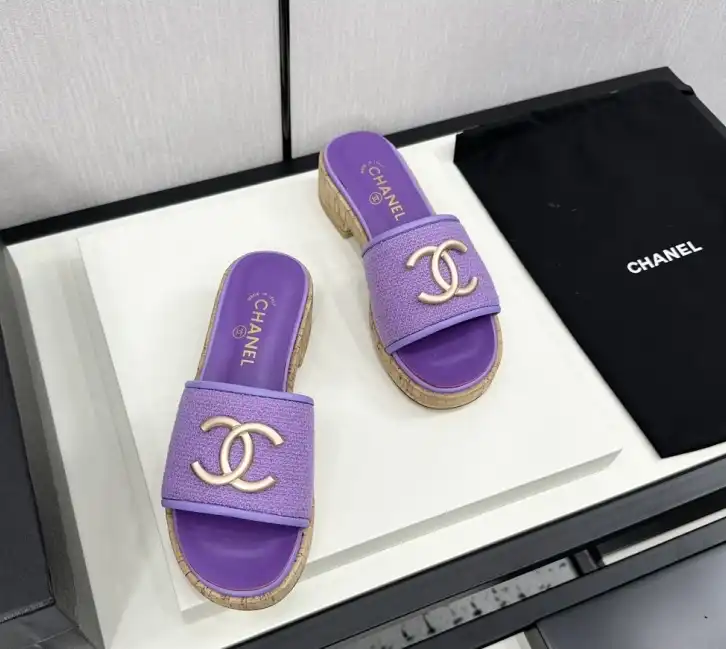 hype Chanel Slippers