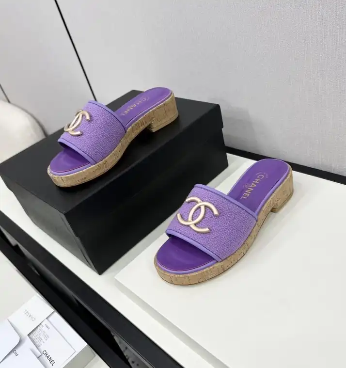 hype Chanel Slippers