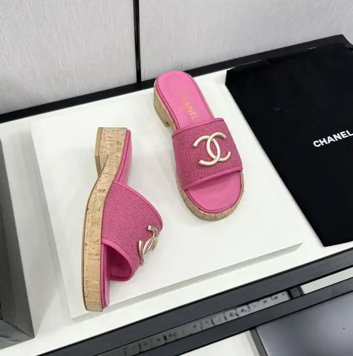 hype Chanel Slippers