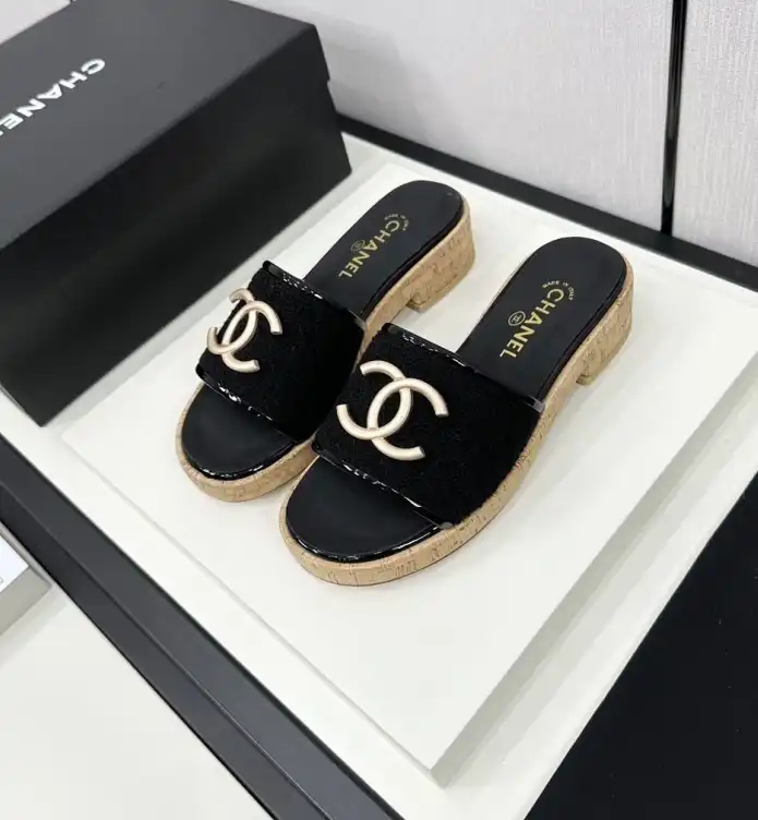 hype Chanel Slippers