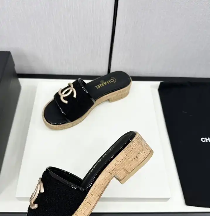 hype Chanel Slippers