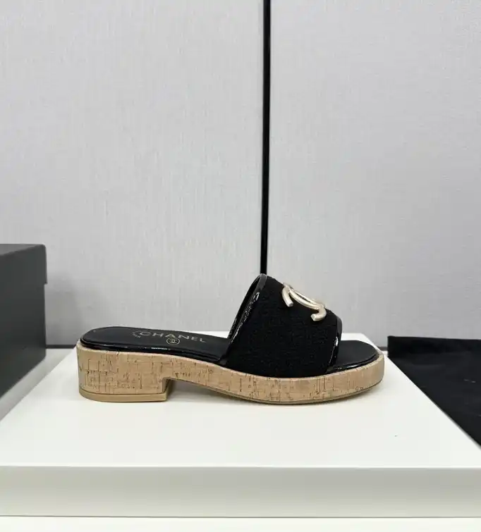 hype Chanel Slippers