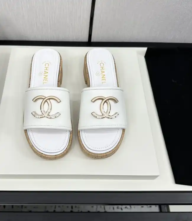 hype Chanel Slippers