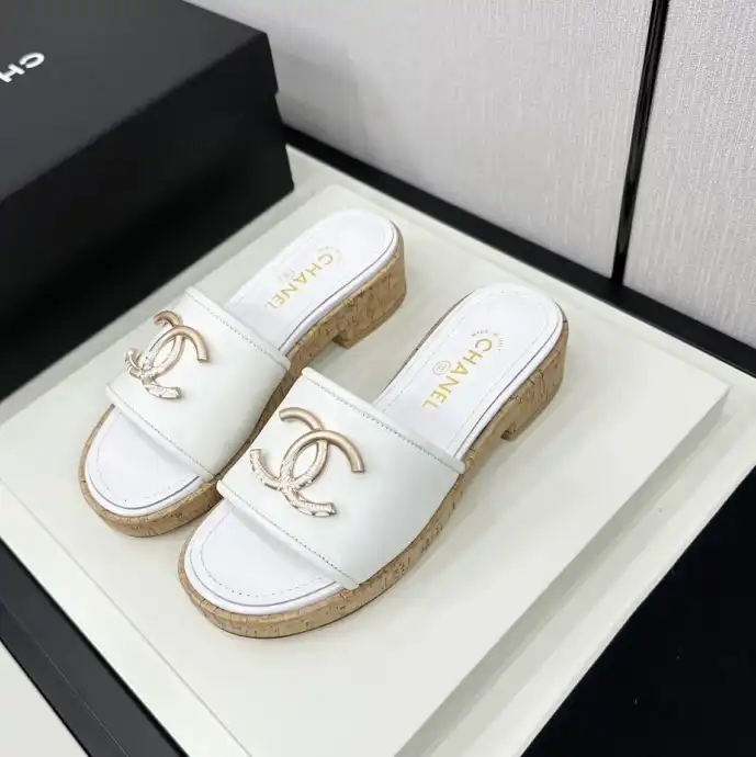 hype Chanel Slippers